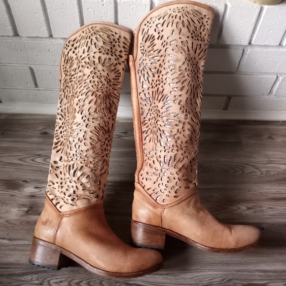 Felmini Shoes - Felmini floral perforated tan boots 36
